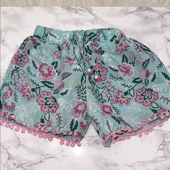 Floral little girls Shorts in Green and Pink size 3T - Picture 3 of 4